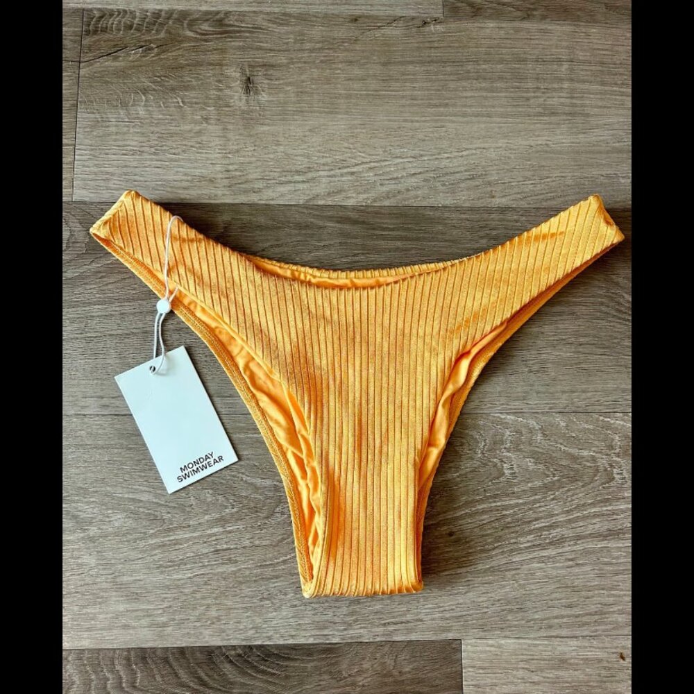 Monday Swimwear Byron Bikini Swimsuit Bottom- Clementine Wide Rib NWT Size L